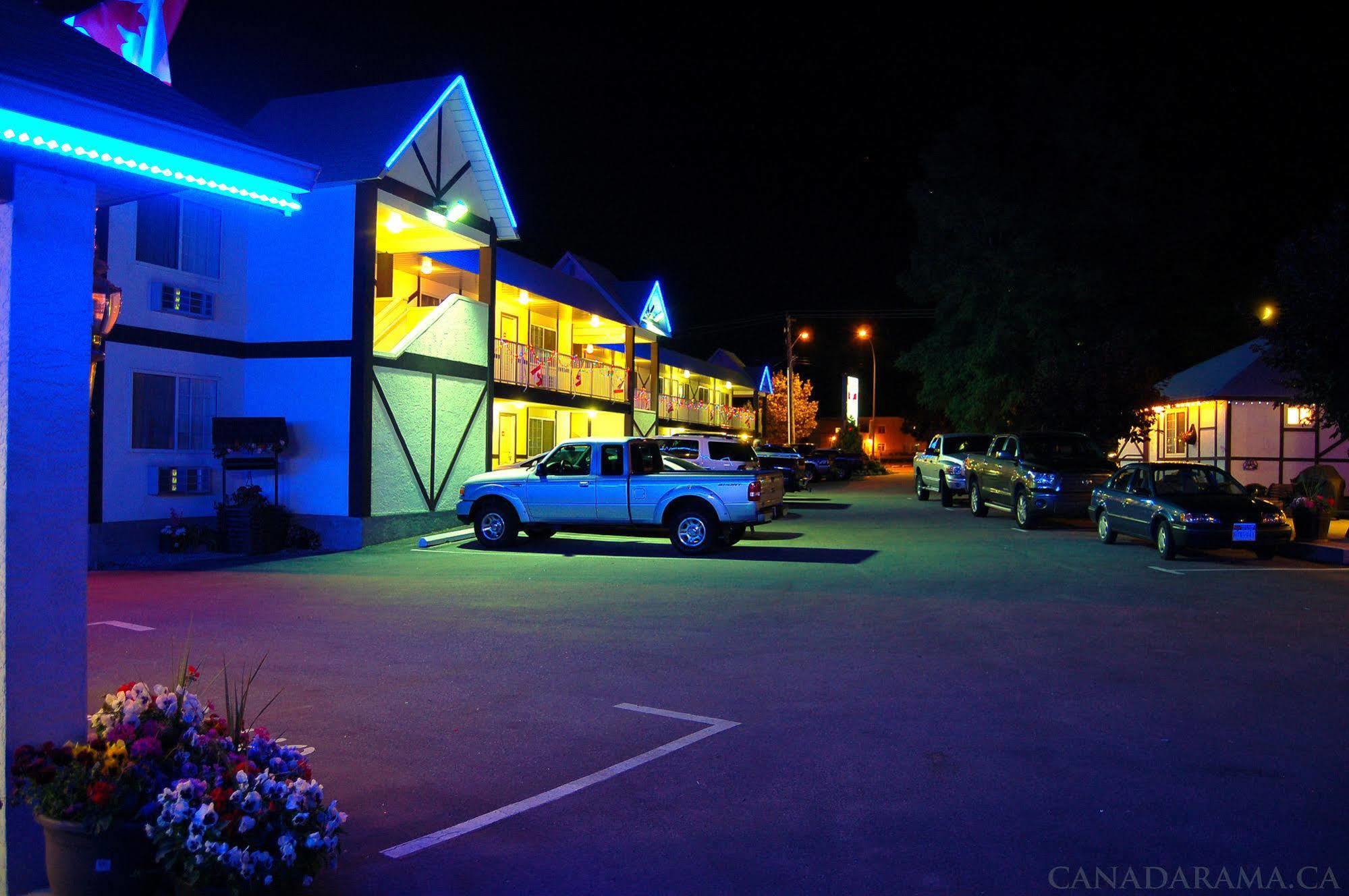 Rosedale Motel ซัมเมอร์แลนด์ ภายนอก รูปภาพ